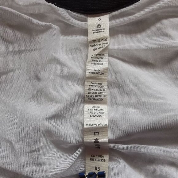 Vintage Lululemon windbreaker style jacket - Picture 4 of 6